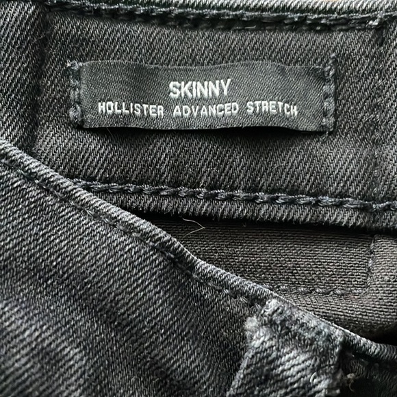 Hollister Black Skinny Jeans W26. Distressed. Nice - Picture 6 of 7